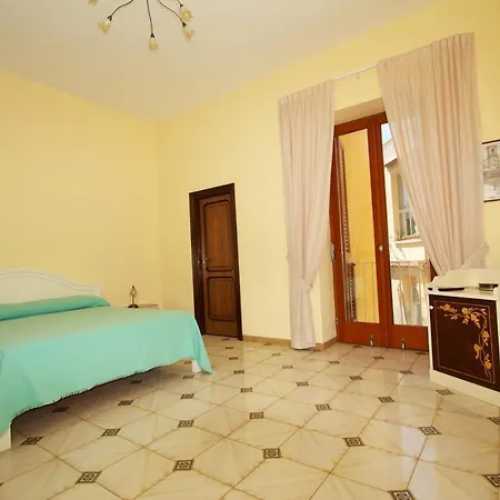 Sine Tempore Sorrento Exterior photo